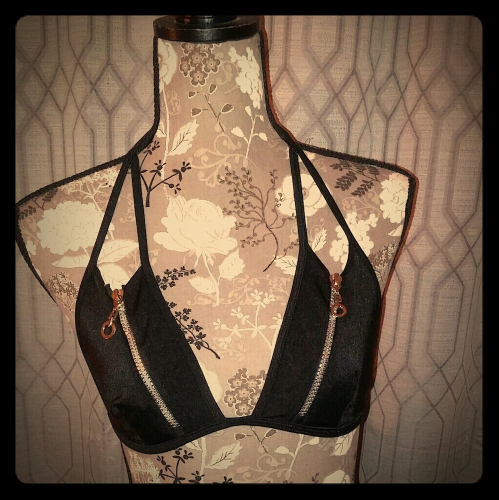 Frederick's of Hollywood bikini top